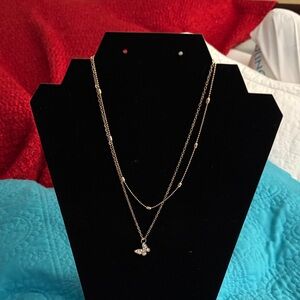 Elegant Gold Butterfly Pendant Necklace